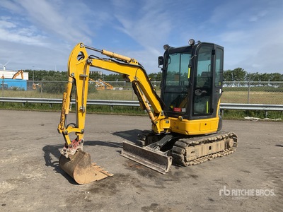 2021 Komatsu PC26MR-3 Mini Excavadora