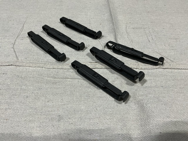 (50,597) MIL-H-9890 TYPE X Belt-Strap Keepers (50,597) MIL-H-9890 TYPE X Belt-Strap Keepers