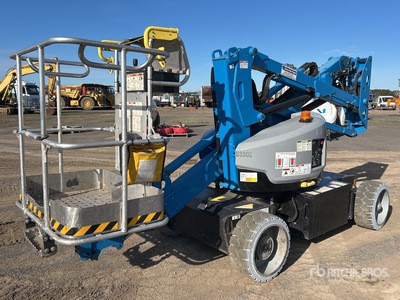 2016 Genie Z33/18 AU 2WD Electric Articulating Boom Lift