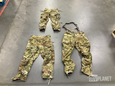 (33) Pairs of Cold Weather Trousers