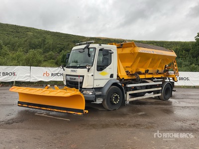 2018 DAF LF260FA 4x2 18 Ton Gritter Hooklift Spreader Truck