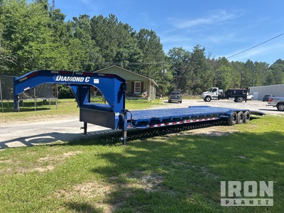 2022 Diamond C Tri/A 2 Car Open Car Carrier Trailer
