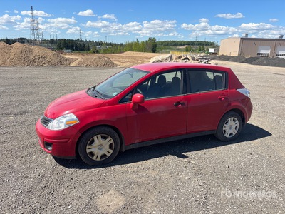 2011 Nissan Versa Automobile