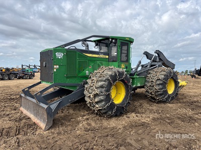 2017 John Deere 748L 4x4 Płoza