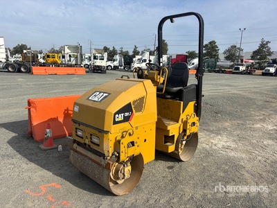 2019 Cat CB1.7 Double Drum Roller