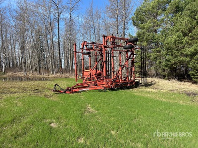 Case 4300 32 ft Grubber