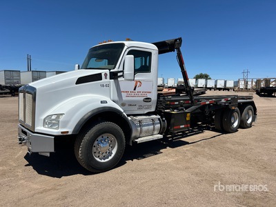 2018 Kenworth T880 6x4 Camión rodante