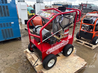 2026 Easy-Kleen Magnum Gold Pressure Washer (Unused)