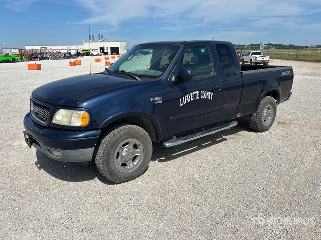 2FTRX18L83CA77994 2003 photo no. 1