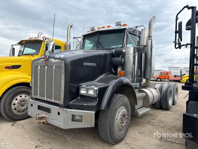 1998 Kenworth T800 6x4 Cab and Chassis (Inoperable)