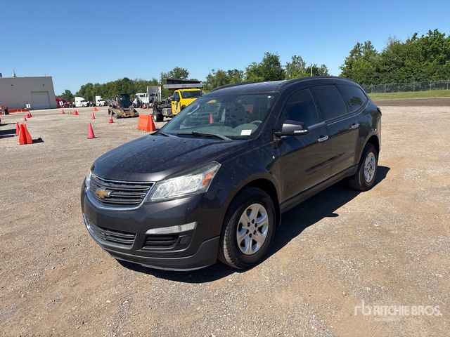 2014 Chevrolet Traverse 2WD SUV