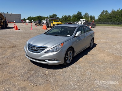 2011 Hyundai Sonata Automobile