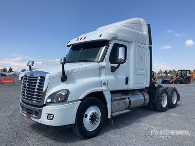 2018 Freightliner Cascadia 125 6x4 Tractocamion con Dormitorio / T/A Sleeper Truck Tractor