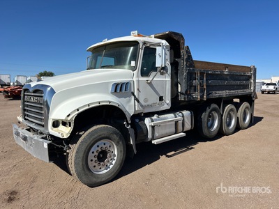 2012 Mack GU713 8x4 Wywrotka Tri/A (Inoperable)