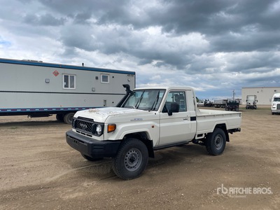 Toyota Landcruiser 4x4 Ophalen (Inoperable)
