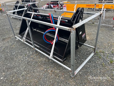 2026 LANDY 4IN1B72 72 in Multi-Purpose スキッドステア用バケット (Unused)