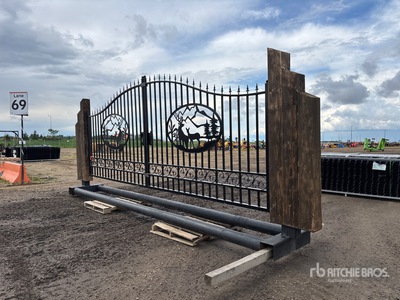 23 ft 8 in x 8 ft 9 in Bi-Parting Driveway Gate