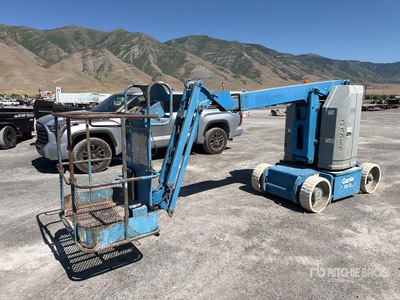2005 Genie Z-30/20N 2WD Electric Articulating Boom Lift
