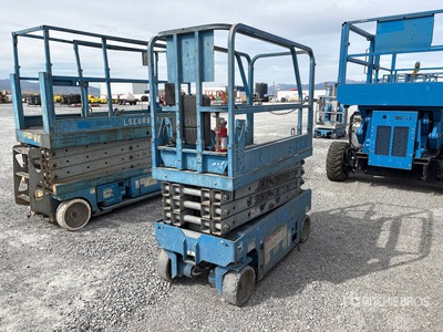 Genie GS1930 Electric Scissor Lift