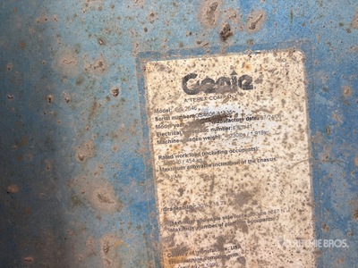 Genie GS-2046 Electric Scissor Lift