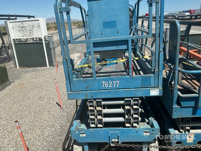 Genie GS-2046 Scissor Lift