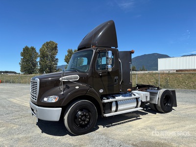 2018 Freightliner M2 112 4x2 Day Cab Prime Mover