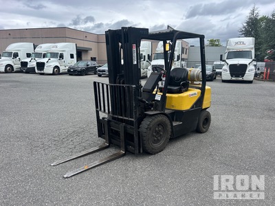 Daewoo G25E-3 5000 lb Pneumatic Tire フォークリフト