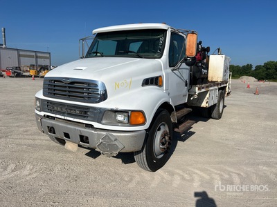 2001 Sterling M7500 4x2 Brandstof- en smeerwagen