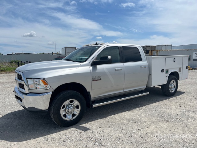 2018 Ram 3500 4x4 Crew Cab Utility Truck
