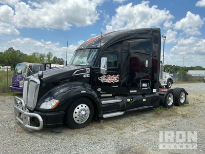 2020 Kenworth T680 6x4 3- Achs Sattelzugmaschine mit Schlafkabine