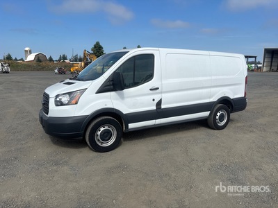 2018 Ford Transit 250 فان نقل