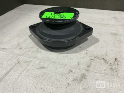 (10) Oil States Industries 6E900 Resilient Mounts