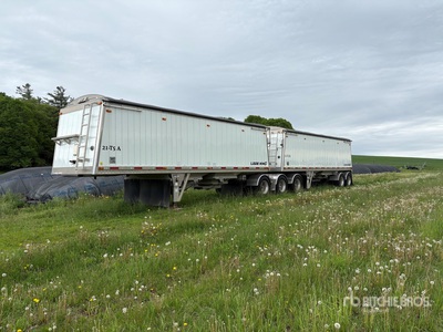 2021 Lode King Super B-Train Grain Trailer