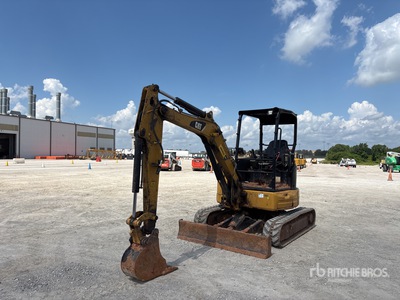 2017 Cat 303.5E2CR Mini Excavator