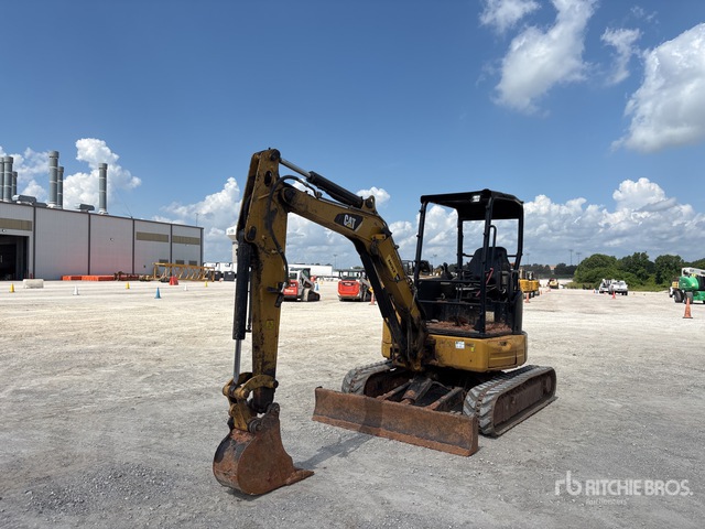 2017 Cat 303.5E2CR Mini Excavator