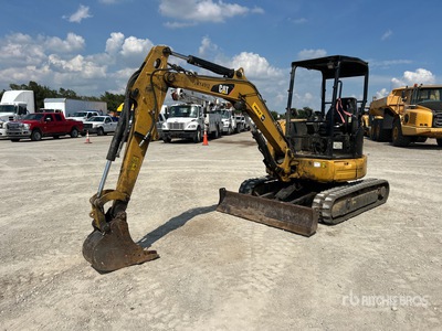 2019 Cat 303.5E2 CR Mini Excavator