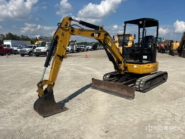 2019 Cat 303.5E2 CR Mini Excavator
