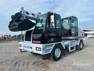 2001 Gradall XL3100 Wheel Excavator