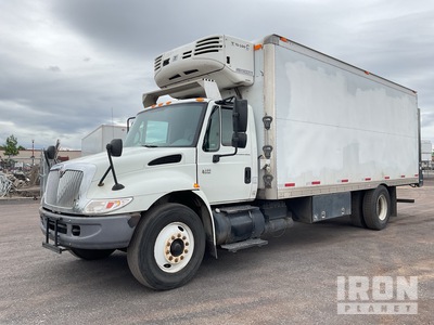 2004 International 4300SBA 4x2 Refrigerated Truck