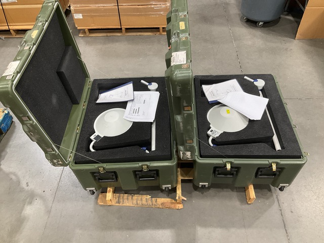 (2) FedMedical FMI-301FB Field Floor Surgical Light System w/Cases