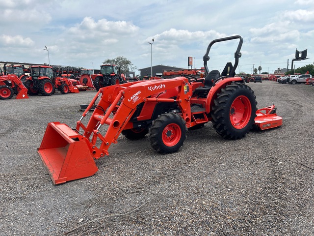 2025 Kubota MX5400DT Utility Tractor