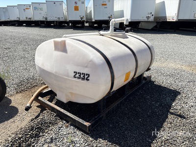 500 gal Skid-Mounted Water Tank