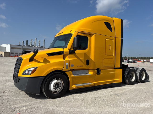 2022 Freightliner Cascadia 126 6x4 T/A Sleeper Truck Tractor