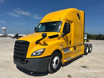 2022 Freightliner Cascadia 126 6x4 Ciągnik siodłowy T/A z kabiną sypialną
