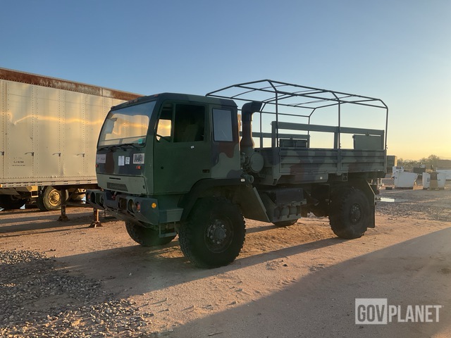 2003 Stewart & Stevenson M1078A1 LMTV 4x4 Cargo Truck