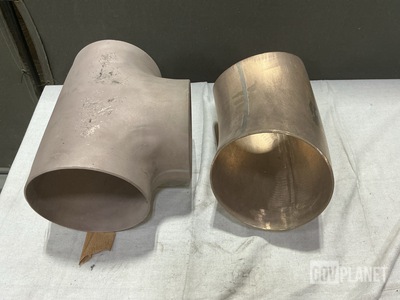 (10) Assorted Pipe Fittings