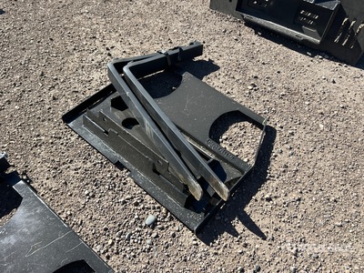 2025 Kit Containers 42 in Mini Skid Steer Forks (Unused)
