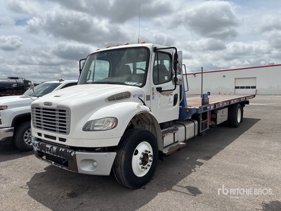2015 Freightliner M2 106 4x2 Rollback Truck