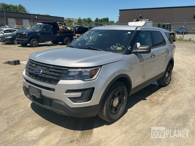 2018 Ford Explorer AWD SUV