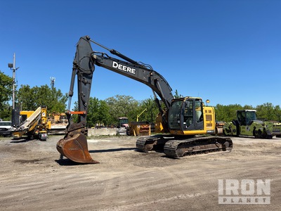 2013 John Deere 245G LC Escavatore cingolato